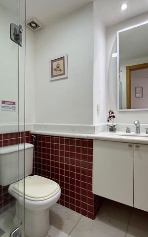 Apartamento à venda com 50m², 1 quarto e 1 vaga Apartamento à venda com 50m², 1 quarto e 1 vagaBanheiro da Suíte