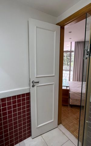 Apartamento à venda com 50m², 1 quarto e 1 vaga Apartamento à venda com 50m², 1 quarto e 1 vagaBanheiro da Suíte