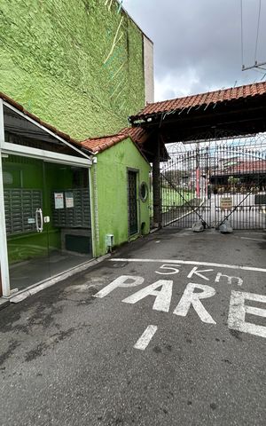 Casa à venda com 260m², 3 quartos e 3 vagasPortaria