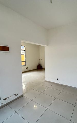 Casa à venda com 260m², 3 quartos e 3 vagasSala