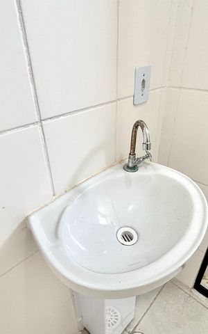 Apartamento para alugar com 45m², 2 quartos e 1 vaga Apartamento para alugar com 45m², 2 quartos e 1 vagaBanheiro