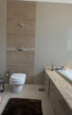 Casa à venda com 683m², 7 quartos e 8 vagas