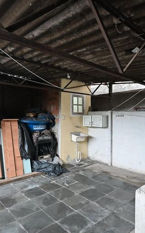 Casa à venda com 125m², 5 quartos e 2 vagasÁrea de Serviço da Casa 3