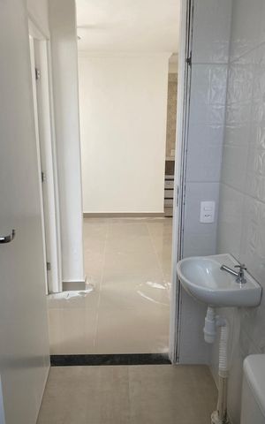Apartamento à venda com 38m², 2 quartos e sem vaga Apartamento à venda com 38m², 2 quartos e sem vagaBanheiro