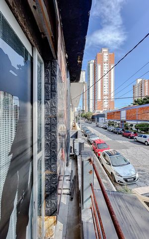 Casa à venda com 270m², 5 quartos e sem vagaVaranda