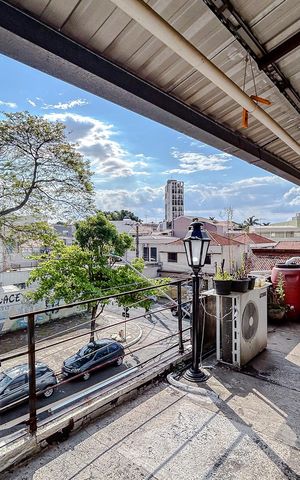 Casa à venda com 270m², 5 quartos e sem vagaÁrea de Serviço