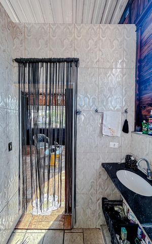 Casa à venda com 270m², 5 quartos e sem vagaBanheiro