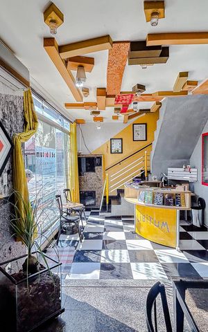 Casa à venda com 270m², 5 quartos e sem vagaSala 2