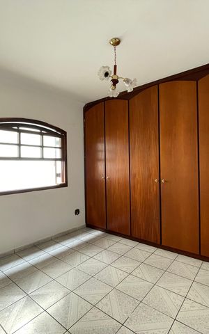 Casa para alugar com 160m², 2 quartos e 1 vaga Casa para alugar com 160m², 2 quartos e 1 vagaQuarto 2