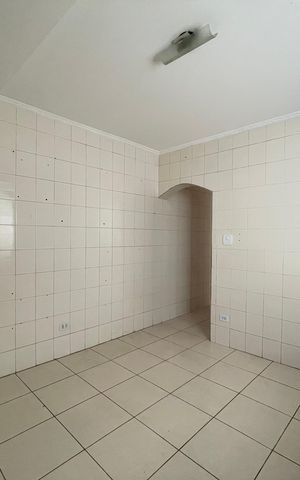 Casa para alugar com 160m², 2 quartos e 1 vaga Casa para alugar com 160m², 2 quartos e 1 vagaCozinha