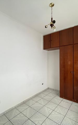 Casa para alugar com 160m², 2 quartos e 1 vaga Casa para alugar com 160m², 2 quartos e 1 vagaQuarto 1