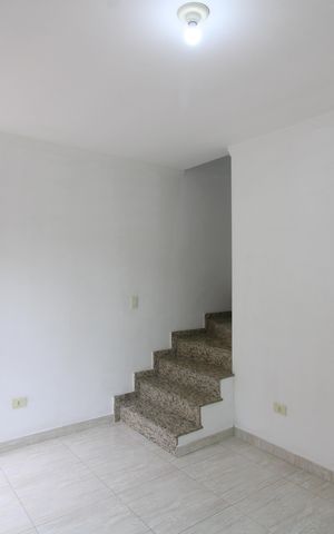 Casa de condomínio para alugar com 51m², 2 quartos e 1 vagaSala