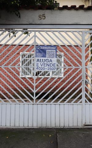 Casa para alugar com 128m², 2 quartos e 3 vagasFachada