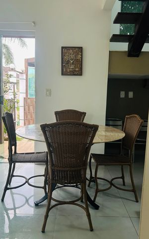 Casa de condomínio para alugar com 90m², 2 quartos e 2 vagas