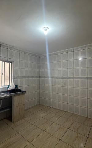 Casa para alugar com 120m², 2 quartos e sem vaga Casa para alugar com 120m², 2 quartos e sem vagaCozinha