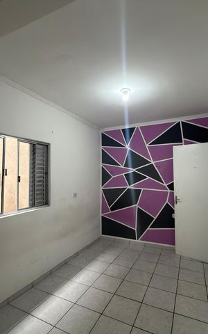 Casa para alugar com 120m², 2 quartos e sem vaga Casa para alugar com 120m², 2 quartos e sem vagaQuarto 1