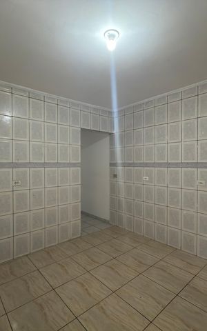Casa para alugar com 120m², 2 quartos e sem vaga Casa para alugar com 120m², 2 quartos e sem vagaCozinha