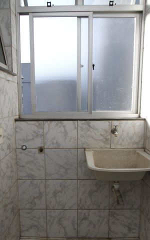 Apartamento à venda com 80m², 3 quartos e 1 vagaÁrea de Serviço
