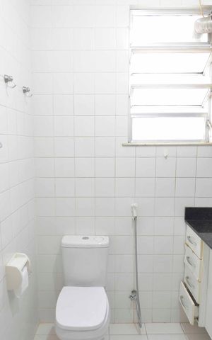 Apartamento para alugar com 56m², 1 quarto e sem vaga Apartamento para alugar com 56m², 1 quarto e sem vagaBanheiro