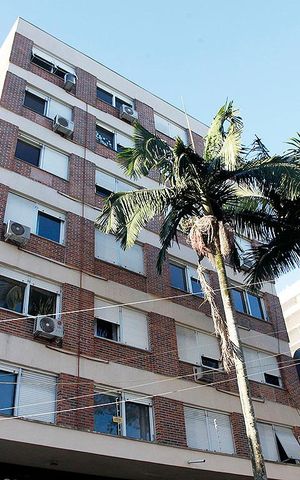 Apartamento para alugar com 65m², 2 quartos e sem vagaFachada