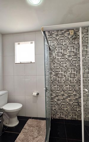 Apartamento à venda com 196m², 4 quartos e 8 vagas Apartamento à venda com 196m², 4 quartos e 8 vagasBanheiro Social