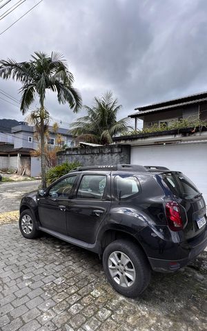 Apartamento à venda com 196m², 4 quartos e 8 vagas Apartamento à venda com 196m², 4 quartos e 8 vagasFachada
