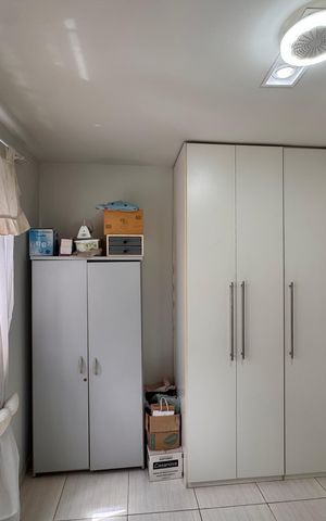 Apartamento à venda com 196m², 4 quartos e 8 vagas Apartamento à venda com 196m², 4 quartos e 8 vagasQuarto 1