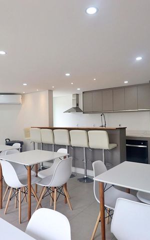 Apartamento para alugar com 52m², 2 quartos e 1 vaga Apartamento para alugar com 52m², 2 quartos e 1 vagaSalão de Festas