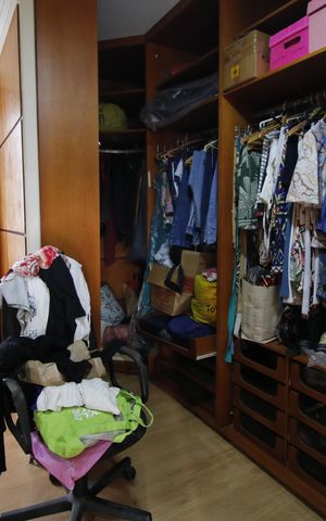 Casa de condomínio à venda com 300m², 6 quartos e 3 vagasCloset da suíte