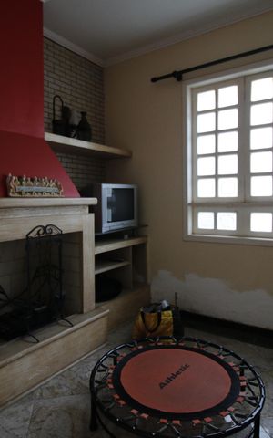Casa de condomínio à venda com 300m², 6 quartos e 3 vagasSala 2