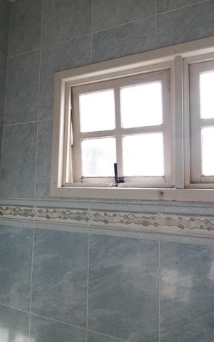 Casa de condomínio à venda com 300m², 6 quartos e 3 vagasBanheiro da suíte 2