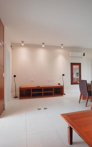 Apartamento para alugar com 80m², 1 quarto e 1 vagaSala 