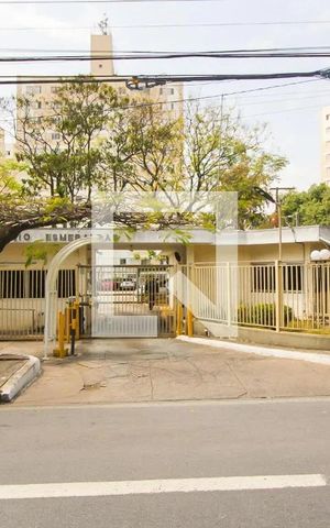 Apartamento para alugar com 67m², 3 quartos e 1 vaga Apartamento para alugar com 67m², 3 quartos e 1 vagaFachada