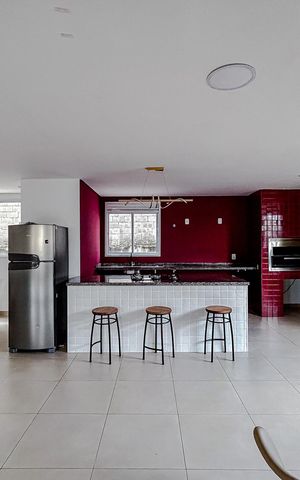 Apartamento à venda com 34m², 2 quartos e 1 vagaÁrea comum - Salão de festas
