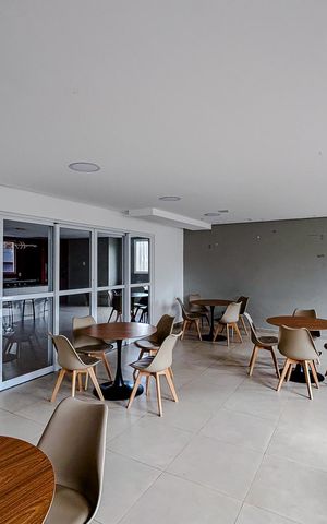 Apartamento à venda com 34m², 2 quartos e 1 vagaÁrea comum - Salão de festas