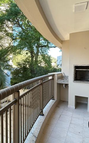 Apartamento para alugar com 70m², 2 quartos e 1 vaga Apartamento para alugar com 70m², 2 quartos e 1 vagaVaranda