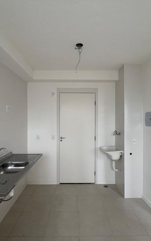 Apartamento para alugar com 32m², 2 quartos e sem vaga Apartamento para alugar com 32m², 2 quartos e sem vagaCozinha e Área de Serviço