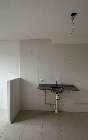 Apartamento para alugar com 32m², 2 quartos e sem vaga Apartamento para alugar com 32m², 2 quartos e sem vagaCozinha e Área de Serviço