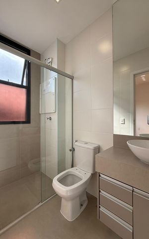 Apartamento à venda com 67m², 2 quartos e 2 vagas Apartamento à venda com 67m², 2 quartos e 2 vagasBanheiro Suíte 2