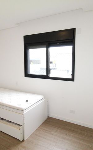 Casa de condomínio para alugar com 200m², 5 quartos e 2 vagasSuíte 2