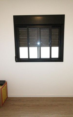 Casa de condomínio para alugar com 200m², 5 quartos e 2 vagasQuarto 