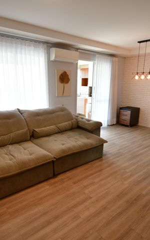 Apartamento para alugar com 98m², 3 quartos e 2 vagasSala