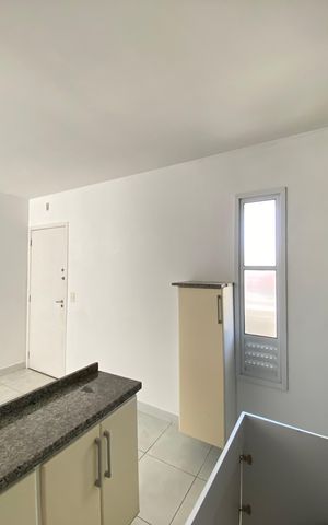 Apartamento para alugar com 33m², 1 quarto e sem vaga Apartamento para alugar com 33m², 1 quarto e sem vagaÁrea de Serviço