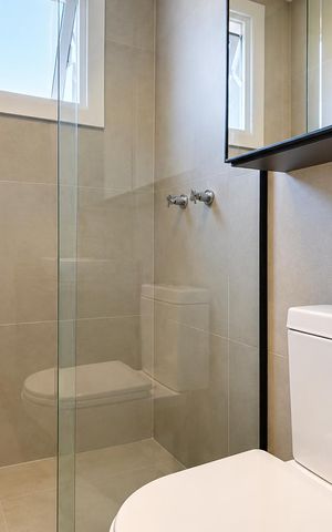 Apartamento para alugar com 53m², 1 quarto e 1 vaga Apartamento para alugar com 53m², 1 quarto e 1 vagaBanheiro da suíte