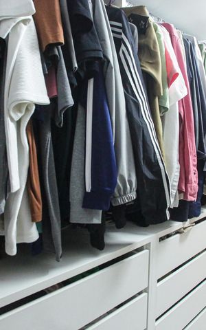 Casa de condomínio para alugar com 167m², 4 quartos e 2 vagasCloset da Suíte 1