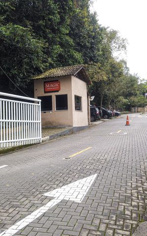 Casa de condomínio para alugar com 167m², 4 quartos e 2 vagasFachada do Condomínio