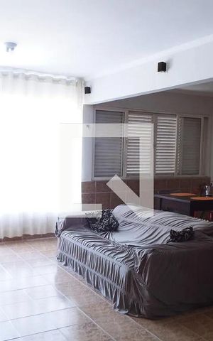 Apartamento para alugar com 120m², 2 quartos e 1 vaga Apartamento para alugar com 120m², 2 quartos e 1 vagaSala