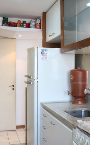 Apartamento à venda com 53m², 2 quartos e 2 vagasCozinha e Área de Serviço