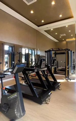 Studio para alugar com 32m², 1 quarto e sem vaga Studio para alugar com 32m², 1 quarto e sem vagaÁrea comum - Academia