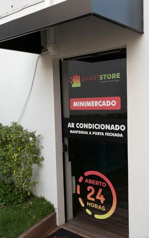 Apartamento à venda com 75m², 3 quartos e 1 vagaMINI-MERCADO